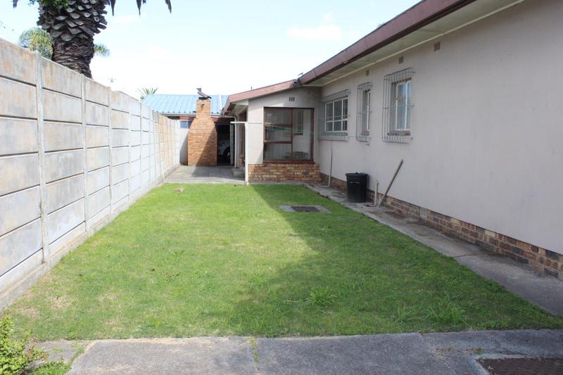 3 Bedroom Property for Sale in Churchill Estate Western Cape